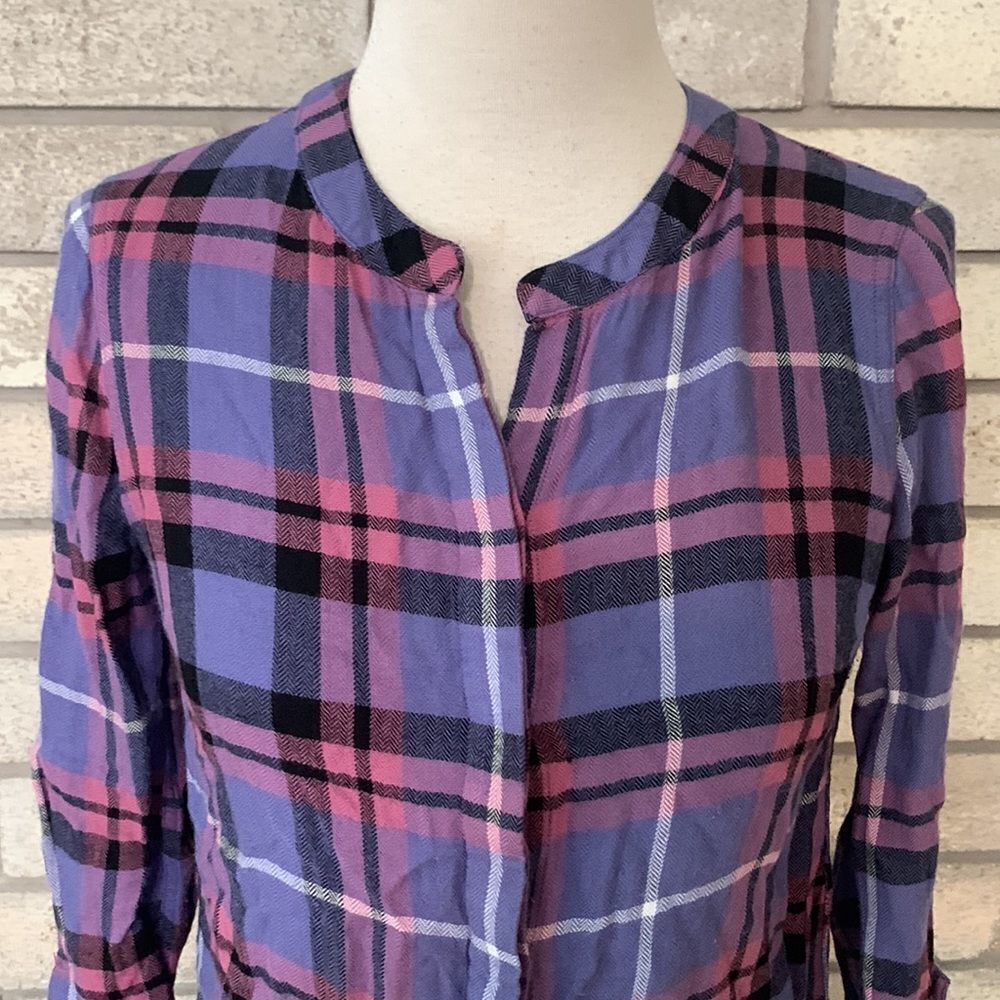 3for$20 button front xs - Picture 2 of 4